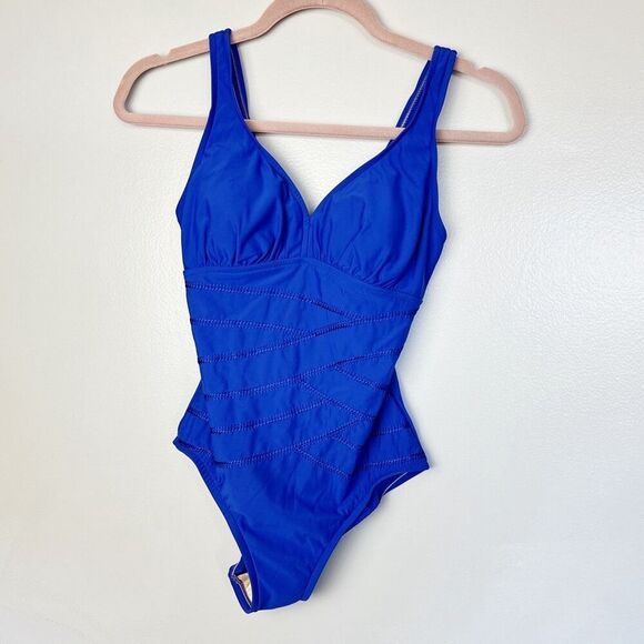 Mainstream Women’s size 8 One Piece Swimsuit - Picture 1 of 9